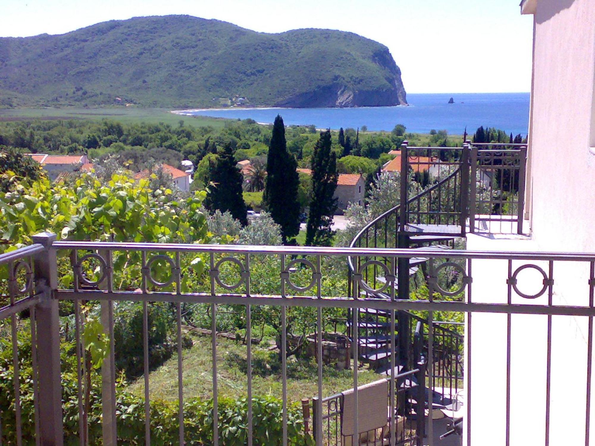 Apartments Midzor Petrovac Εξωτερικό φωτογραφία
