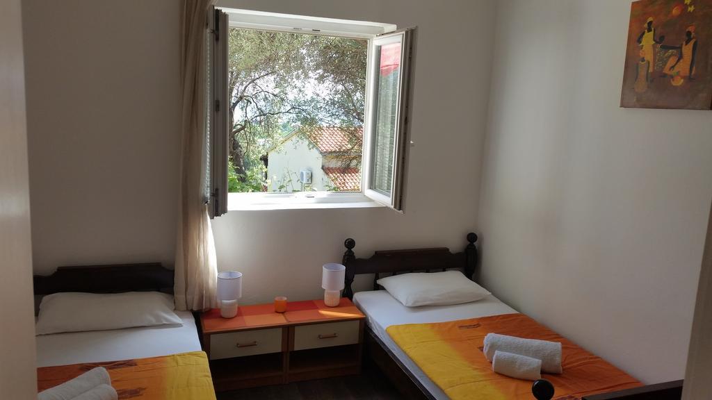Apartments Midzor Petrovac Εξωτερικό φωτογραφία