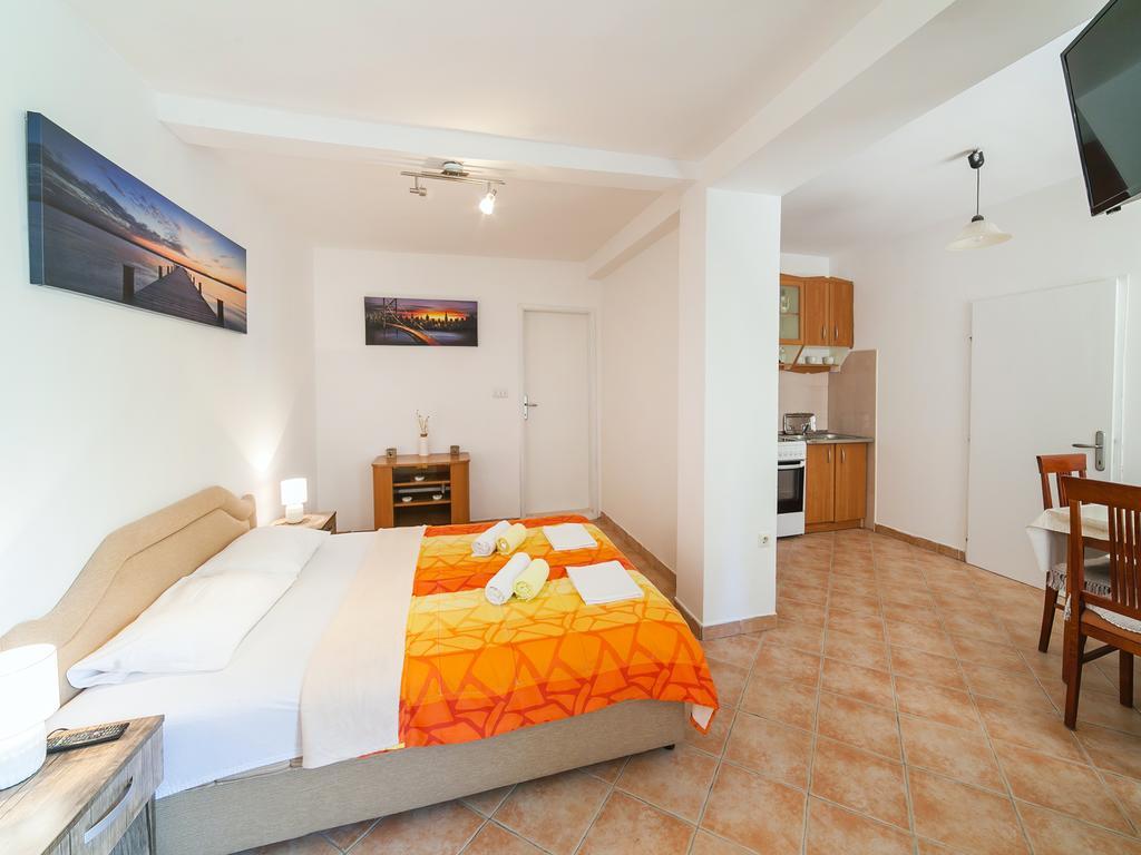 Apartments Midzor Petrovac Εξωτερικό φωτογραφία