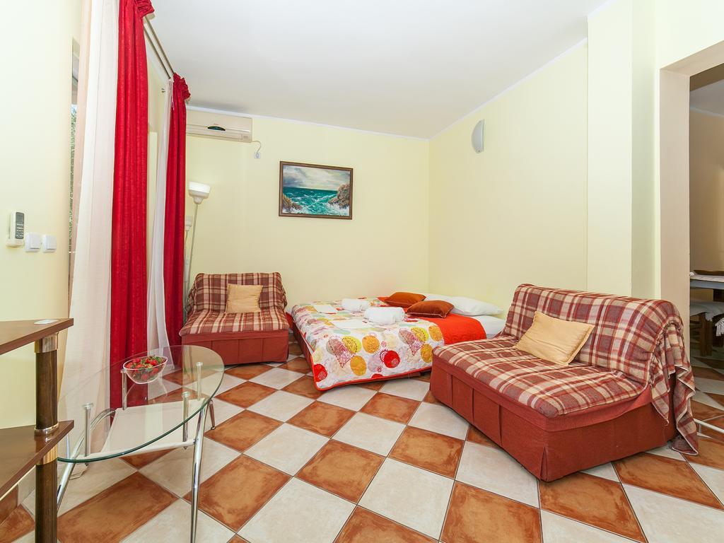 Apartments Midzor Petrovac Εξωτερικό φωτογραφία
