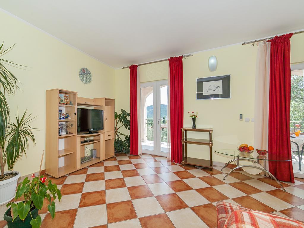 Apartments Midzor Petrovac Εξωτερικό φωτογραφία